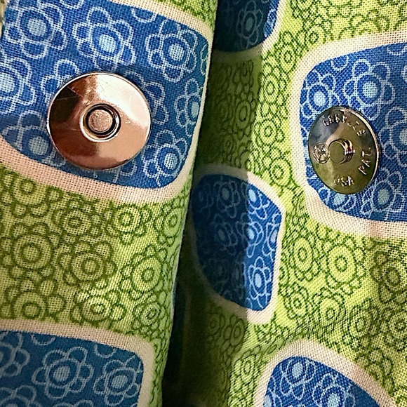 Vera Bradley Lily Doodle Daisy Ruffled Mini Purse Y2K Retired Print 2012 New - Picture 15 of 16